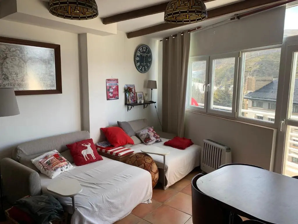 Apartamento Plaza Pradollano 2