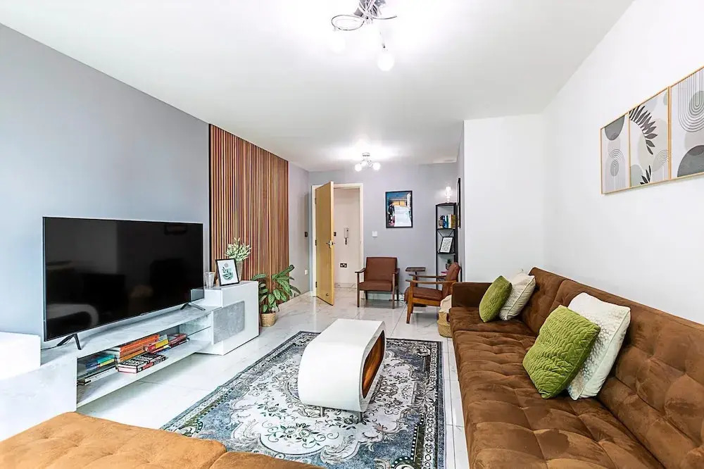 Modern and Minimalist Flat in Vauxhall