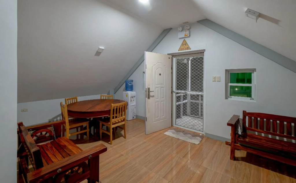 Guimod Transient House