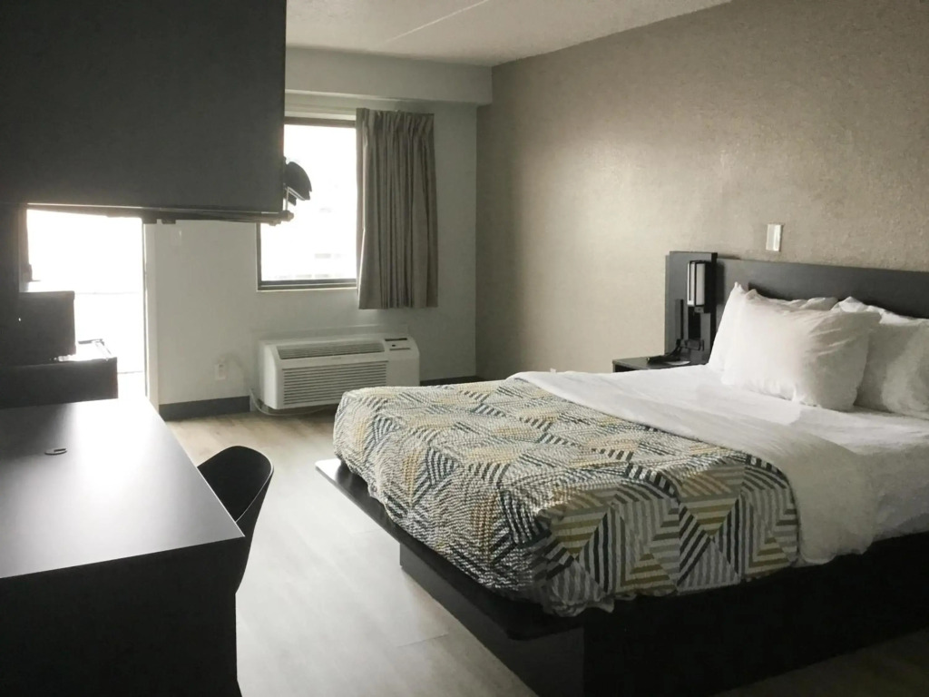Motel 6-Farmington Hills, MI - Northwest - Farmington Hills