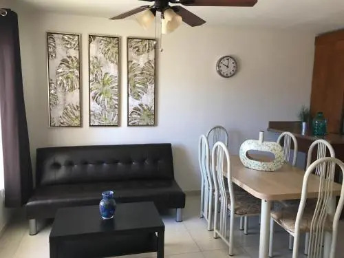 Fantastic & Cozy #3: Condo Close To the Beach