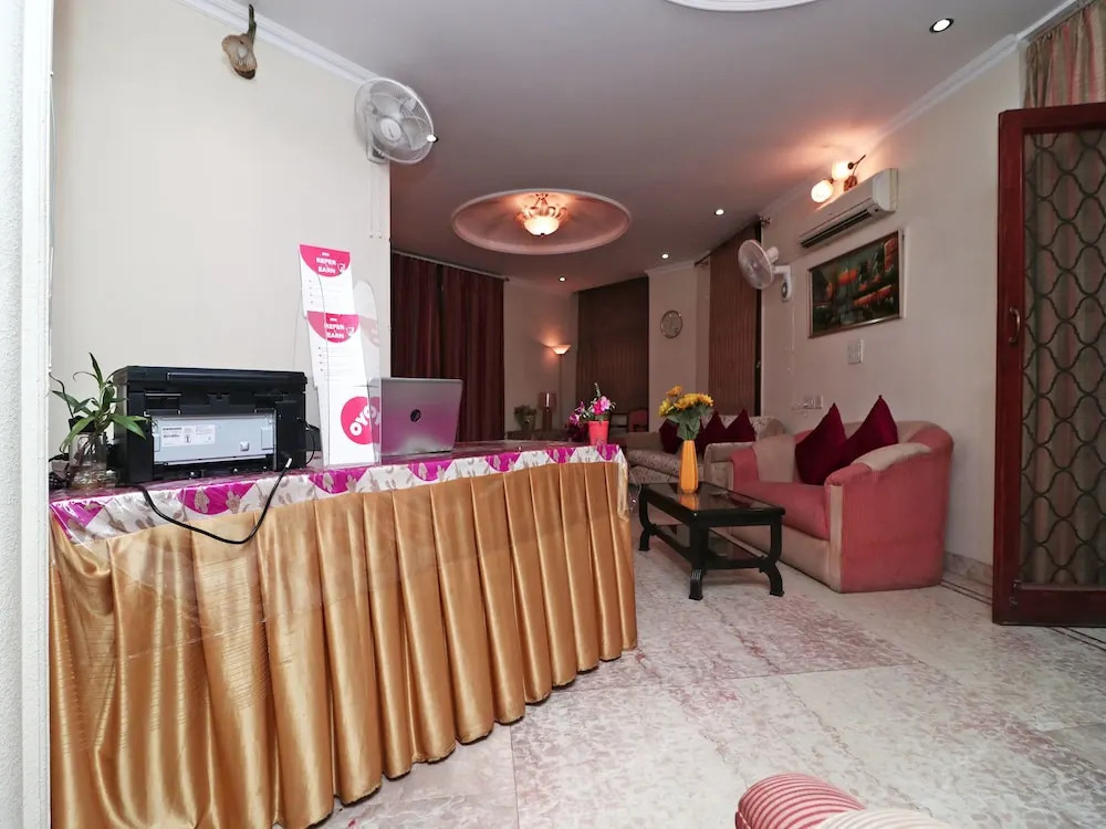 OYO 16167 Hotel Golf View Dlf