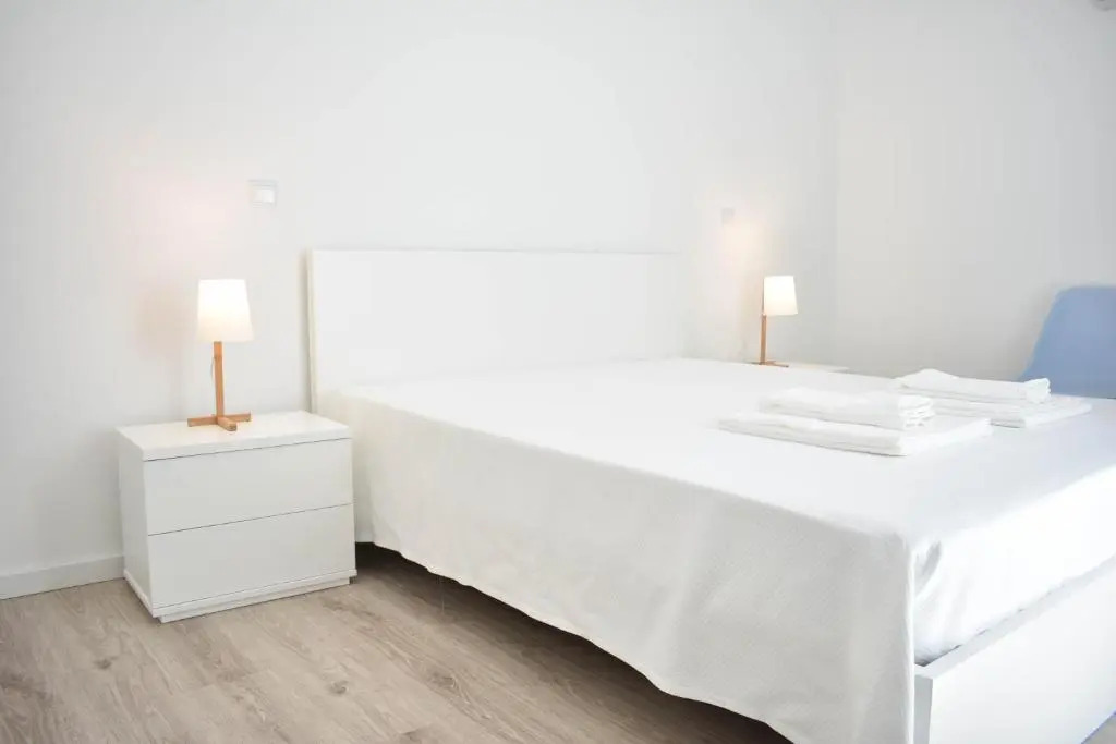 Hostel AzorAzul - Pool & Suite