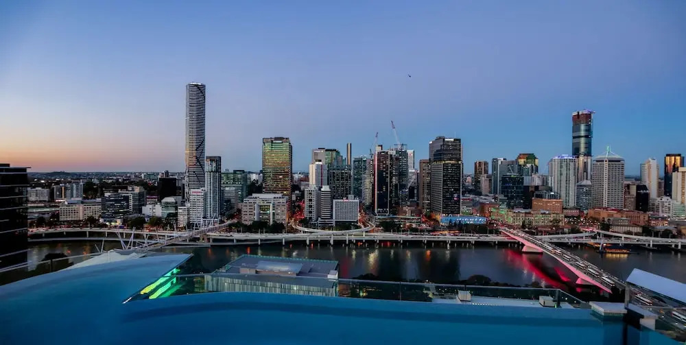 Waterfront City View Apartment