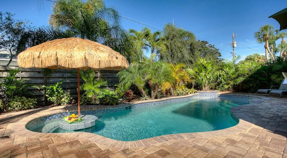Hawaiian Hideaway Apartment 4