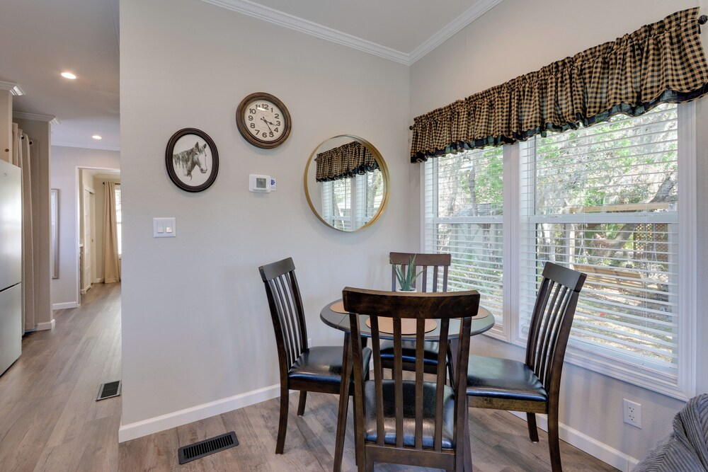 Rodeo Thrills & Backyard Bbqs! Lake Wales Retreat