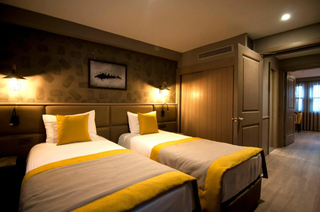 Seraglio Hotel & Suites