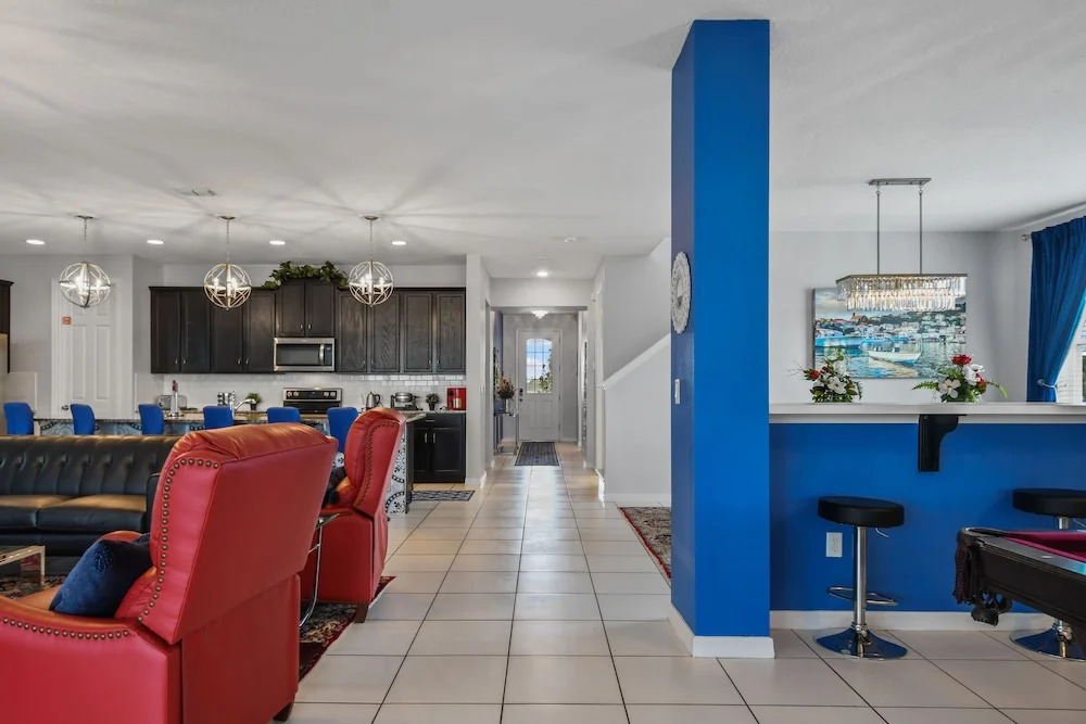Ultimate 9-Bed Luxury Retreat - Movie Theater, Game Room, Pool, Spa & Themed Bedrooms in Resort Paradise