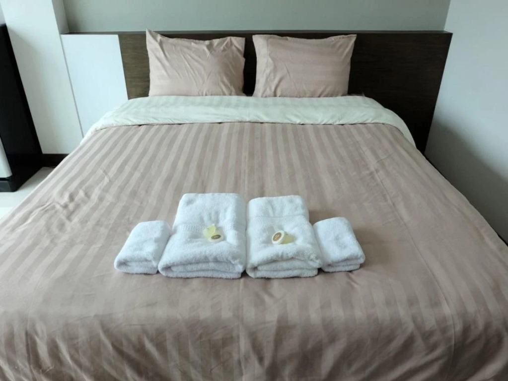 Charoenporn Hotel(เจริญพร แกรนด์ โฮเต็ล)
