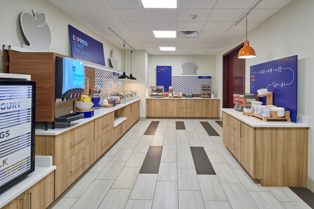 Holiday Inn Express & Suites El Paso East-Loop 375 by IHG