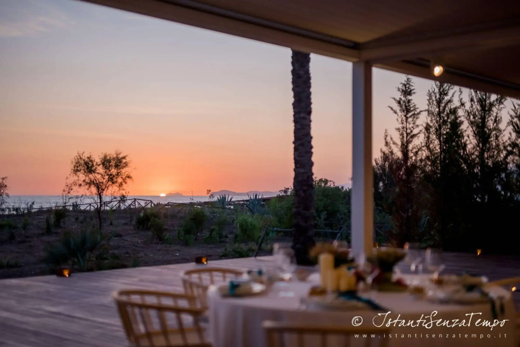 Cumeja Beach Club & Hotel