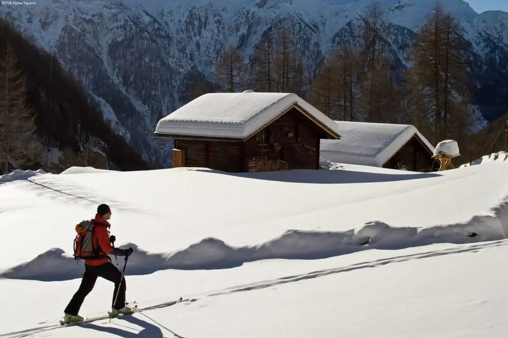 Apartment in Nassfeld near Ski Slopes