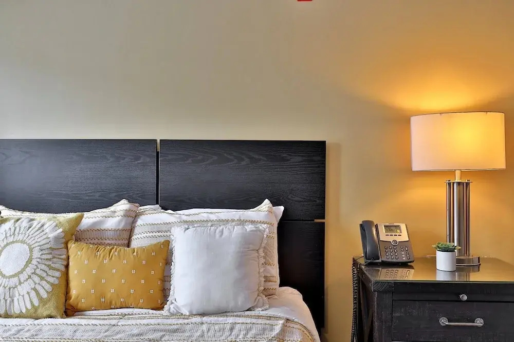 Hotel Style Condo Promising a Comfortable and Convenient Retreat Right in the Heart of Vermont ski Country