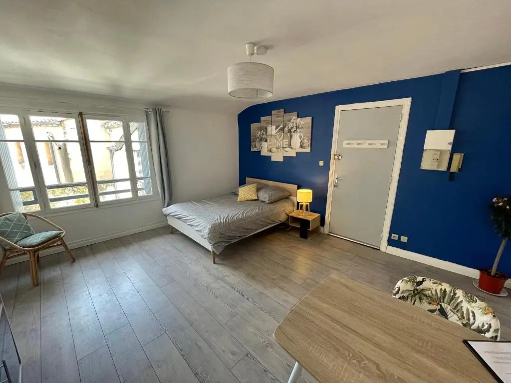 Moissac Centre Studio 30m2 Calme Cour Intérieure vélo Netflix