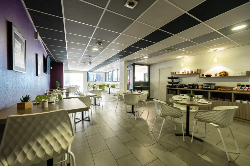 Nemea Appart Hotel Quai Victor Tours Centre