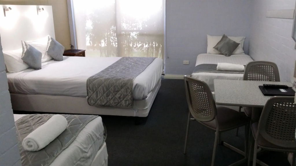 Bidgee Motor Inn