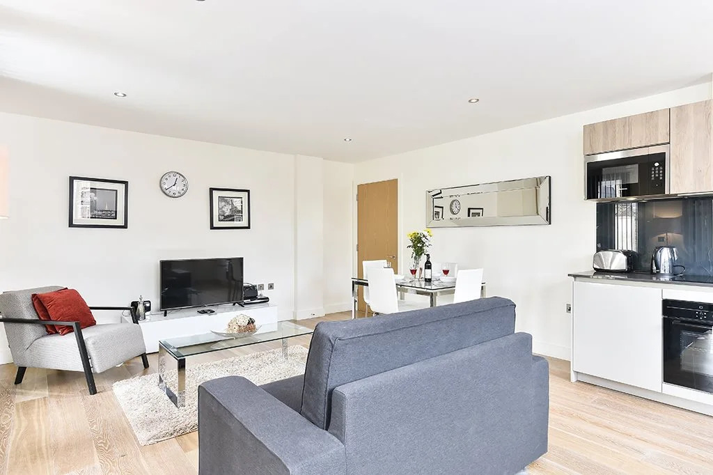 Deluxe London Bridge Apartment