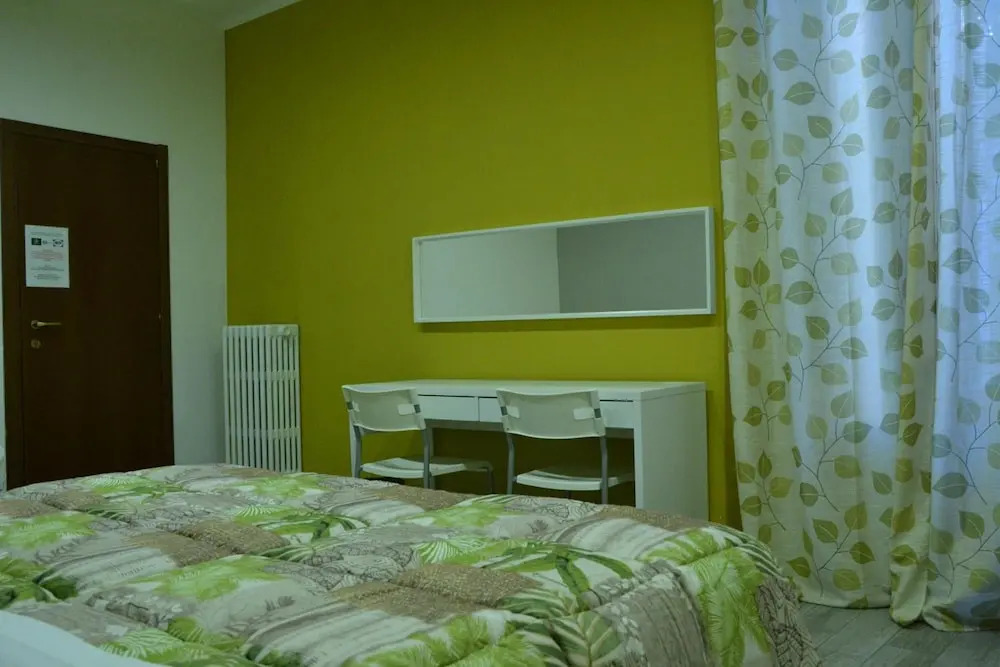 Leonardo Tourist House