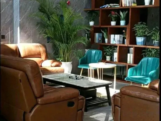 Aomeisi Hotel (Qidong High-speed Railway Station Business & Trade City Branch)