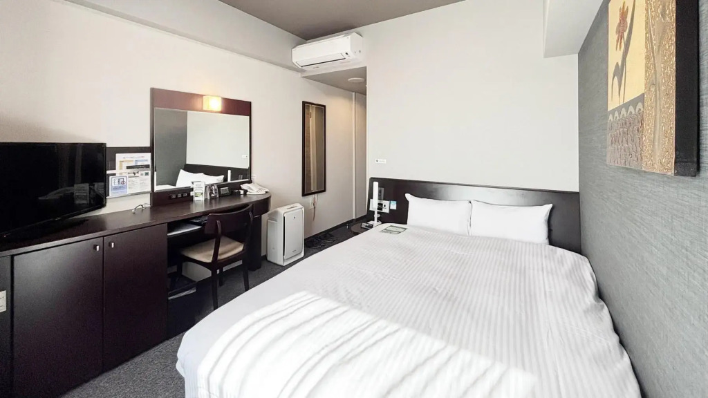 Hotel Route-Inn Iyo-Saijo