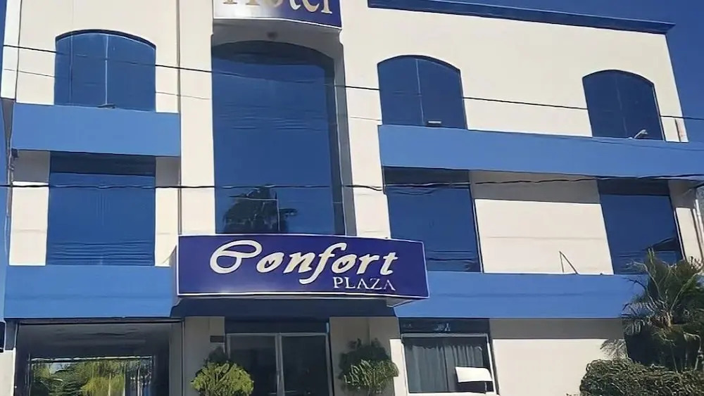 Hotel Confort Plaza