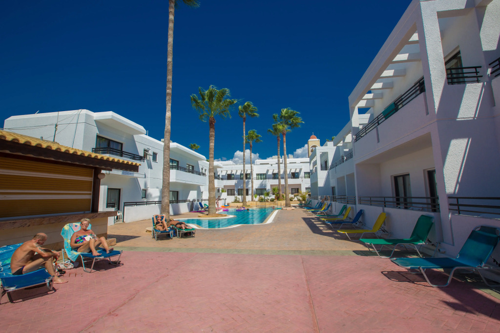 Anthea Hotel Apartments