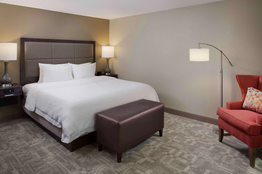 Hampton Inn by Hilton Garden City Long Island