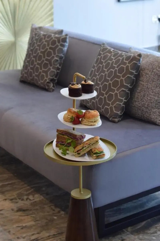 Q8 Boutique Hotel