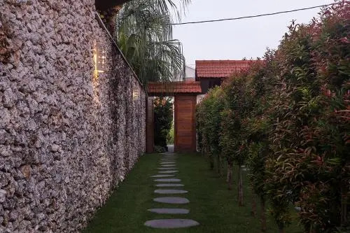 Orora Bungalows Batu Bolong Canggu