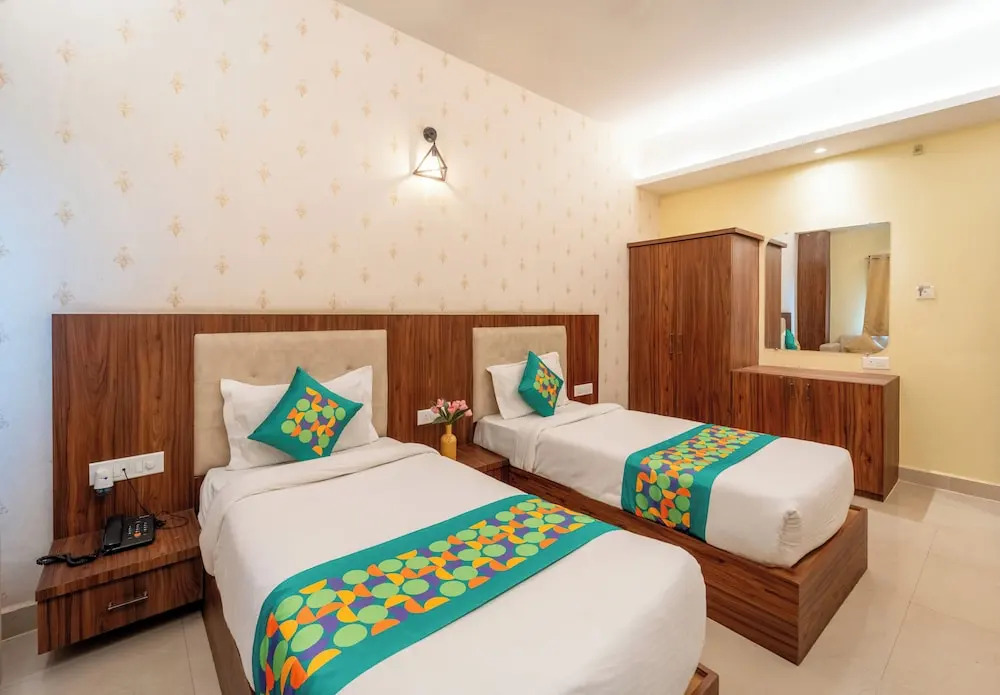 Treebo Premium Zorba - Hoshangabad Road