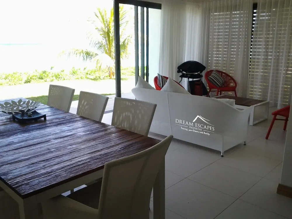 Cap Ouest Luxury Beachfront