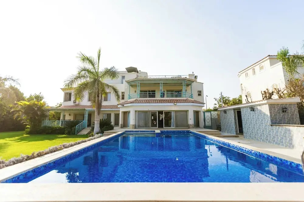 ALSAWAH Elite 5BR Retreat with Private Pool in Green Heights
