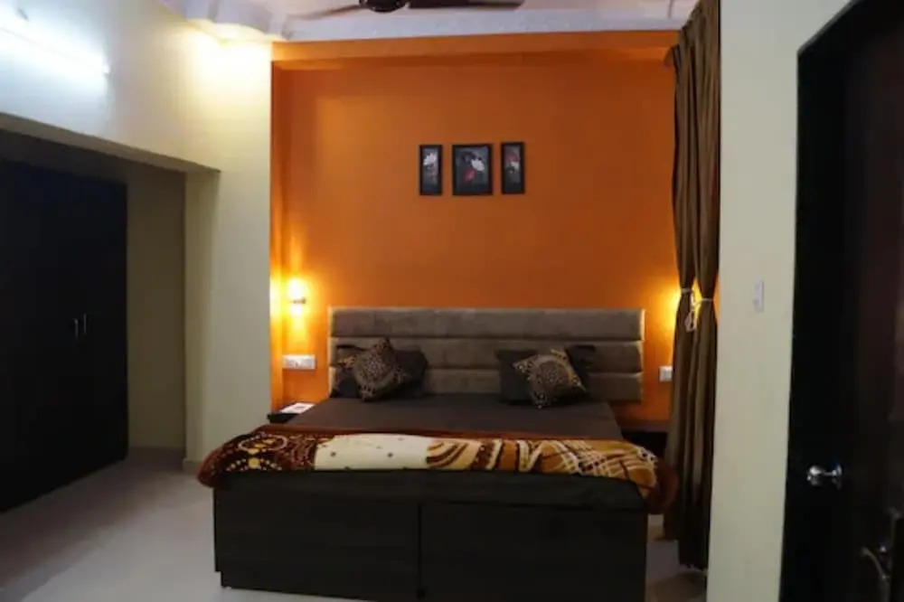 K & K Hotel