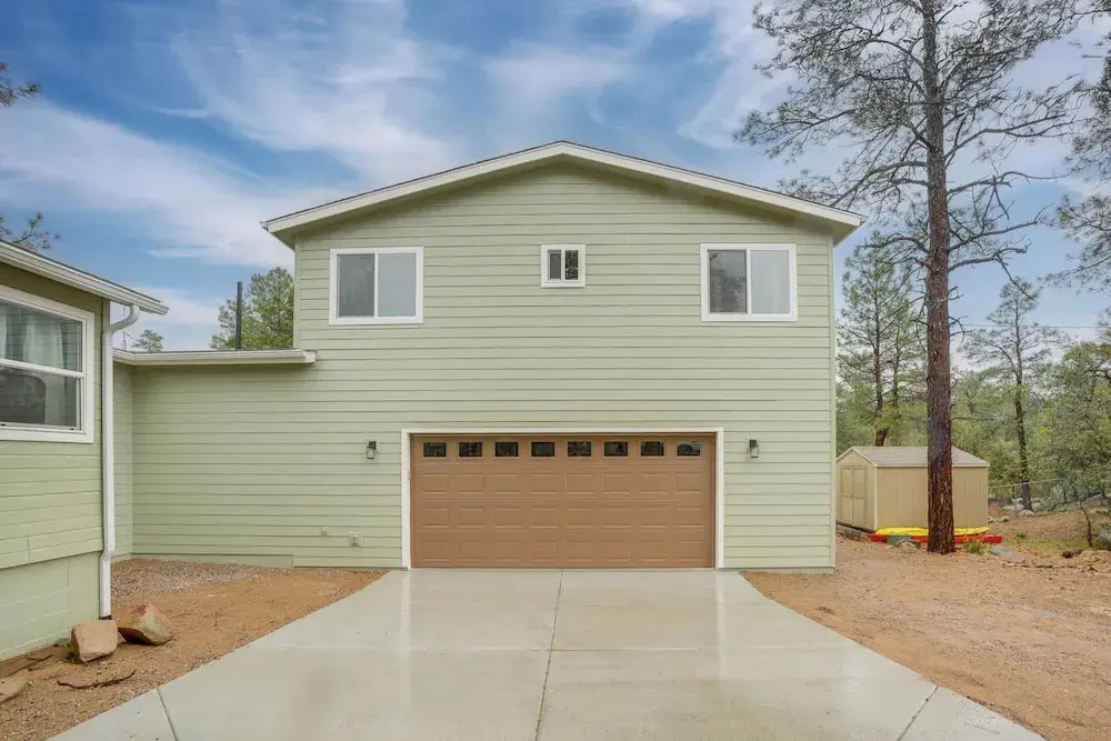 Cozy Woodland Retreat in the Pines, Near Prescott!
