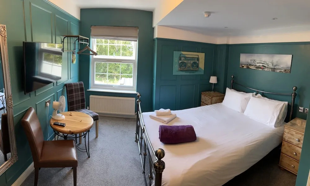 The Plough Inn