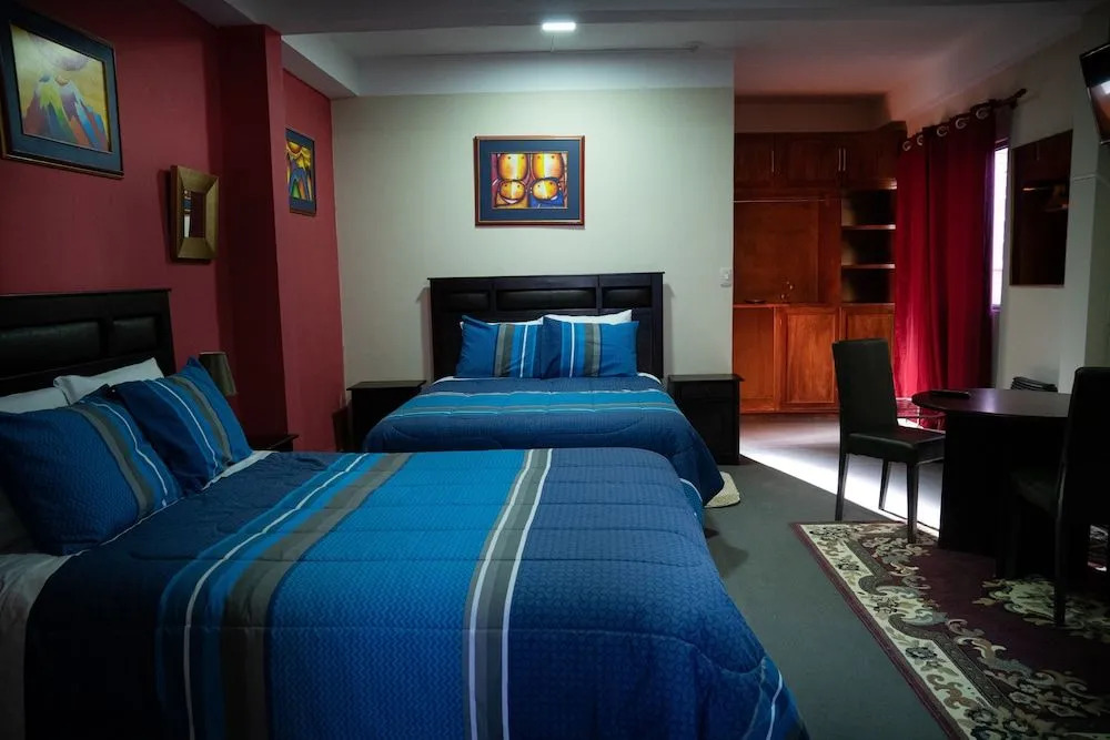 Tonito Hotel