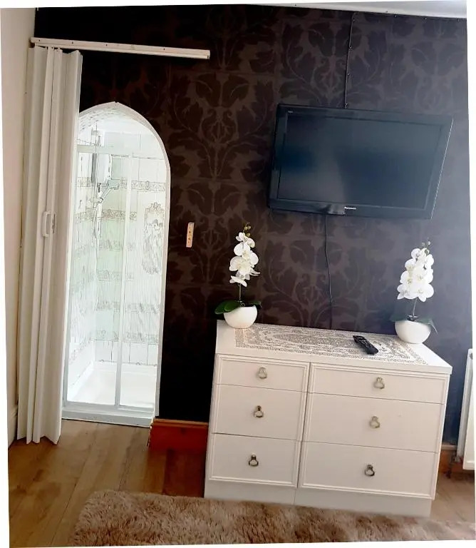 Amber Guesthouse