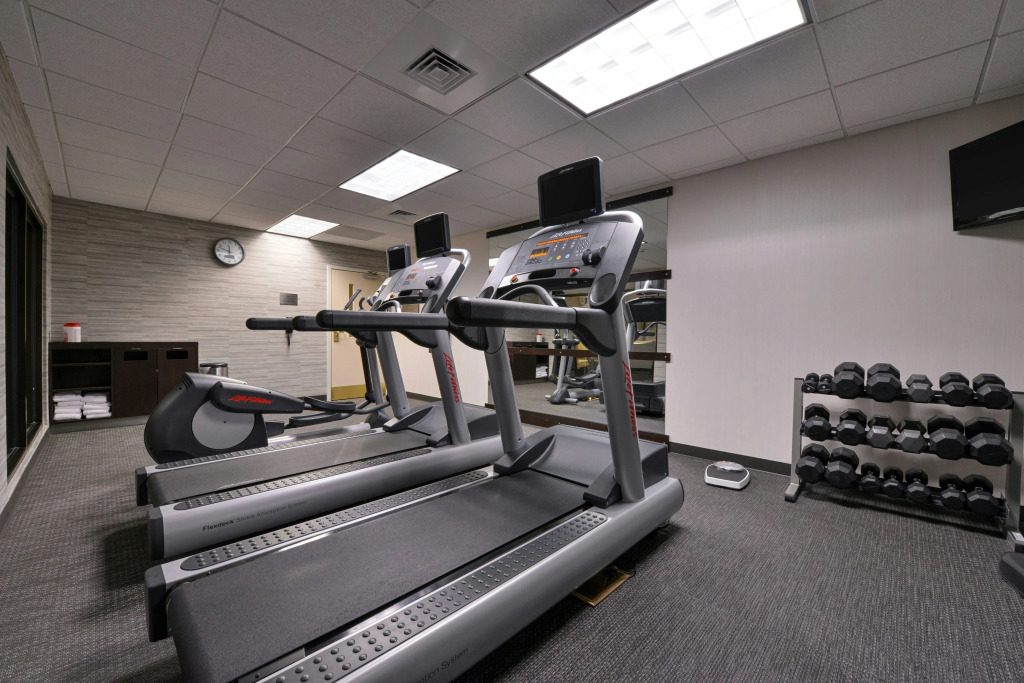 Courtyard by Marriott Charlotte Matthews
