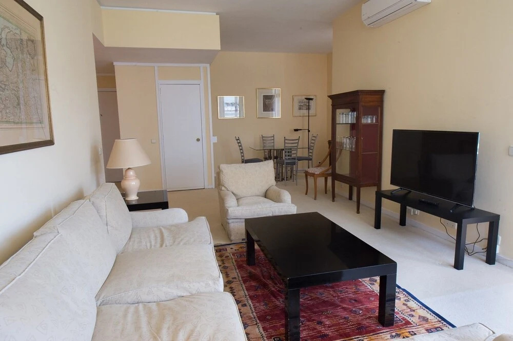 Apartment in R.Madrid C.F. Stadium 2