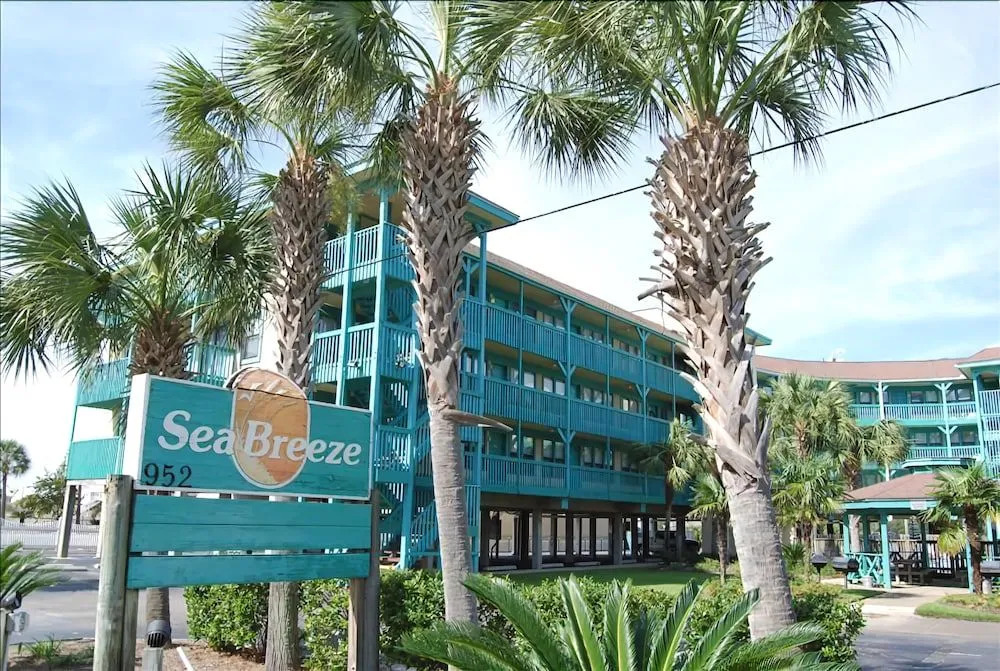 Sea Breeze 318 by RedAwning