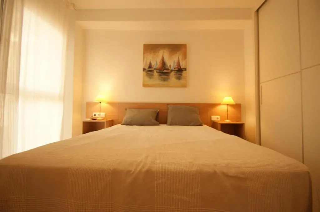 Apartamento en Vera a 300 m de la playa, con patio y salida directa a calle