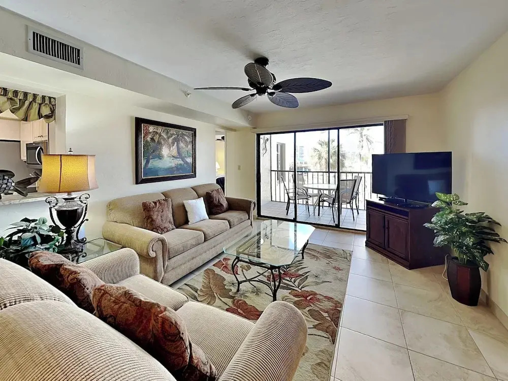 Santa Maria 208 by Distinctive Beach Rentals