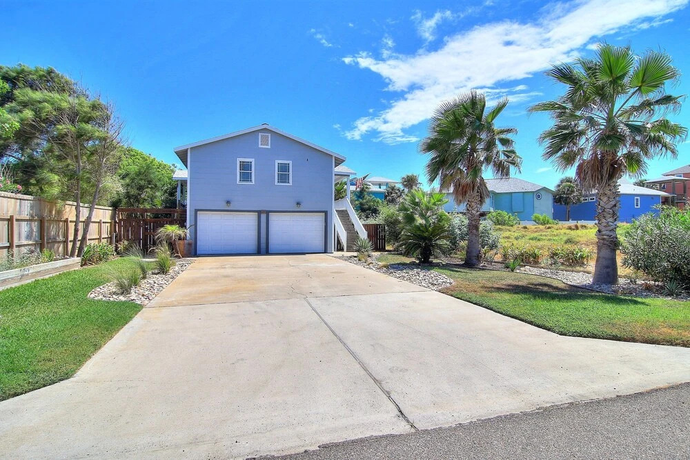 The Sandpiper 3 Bedroom Home by Redawning