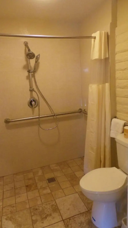 Hitching Post Studios Inn