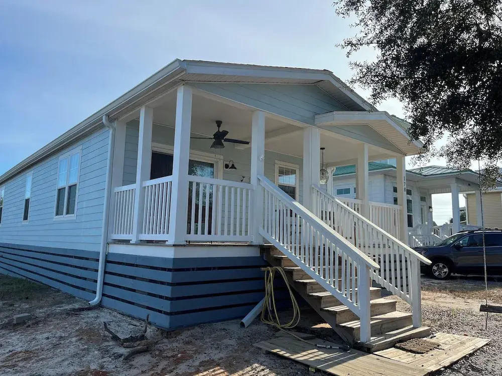 Pet Friendly Beach House - Hakuna Matata