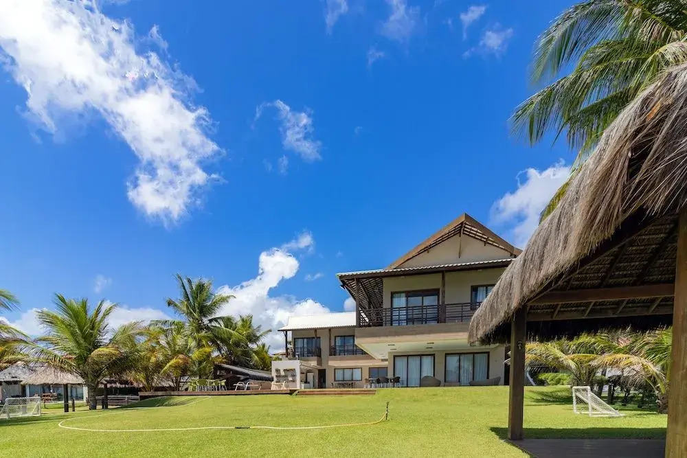 Mansão pé na areia em Carneiros
