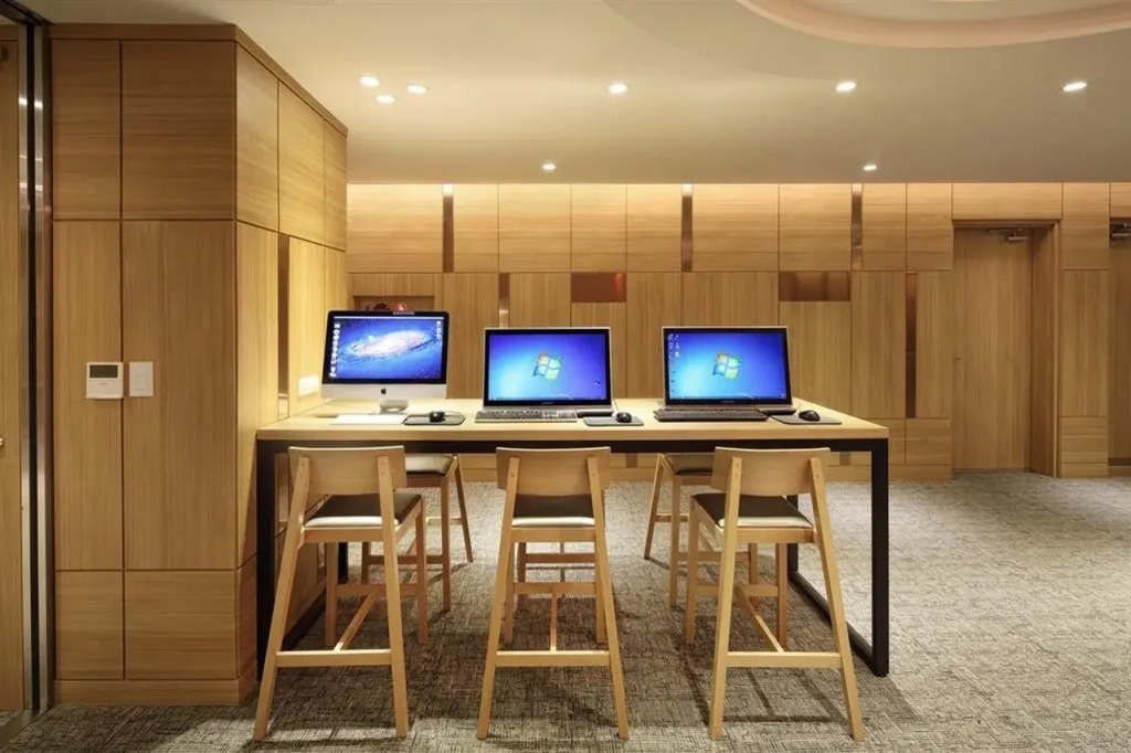 Staz Hotel Myeongdong 1