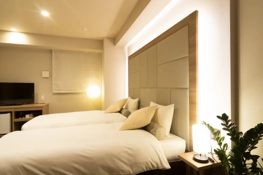 Doutonbori Crystal Hotel