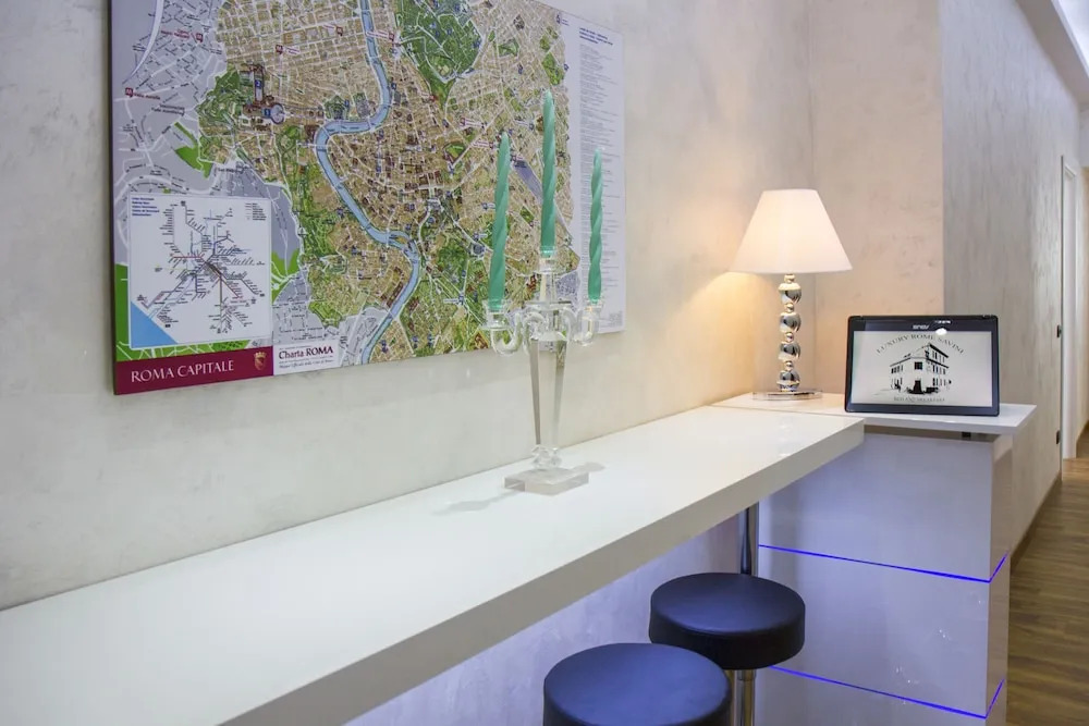 Luxury Rome Savini Guest House