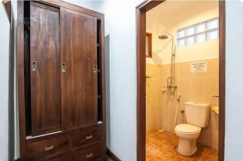 SMV- 2BedGRDN - V6 · 2BR Garden Villa Walk to shops and Beach Legian